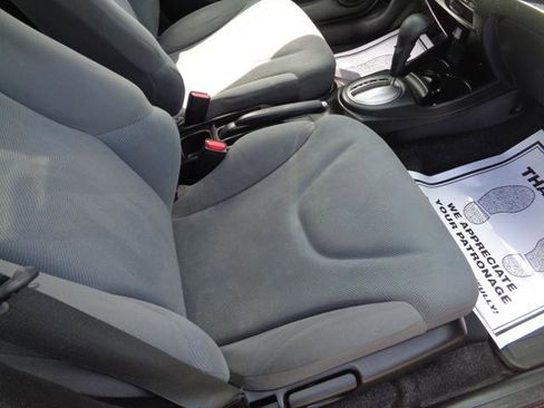 Used 2011 Honda Fit image 13