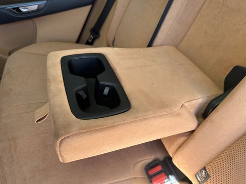 Used 2023 Lexus RZ 450e Premium image 35