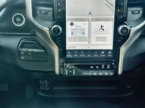 Used 2024 RAM 2500 Laramie w/ Safety Group image 17