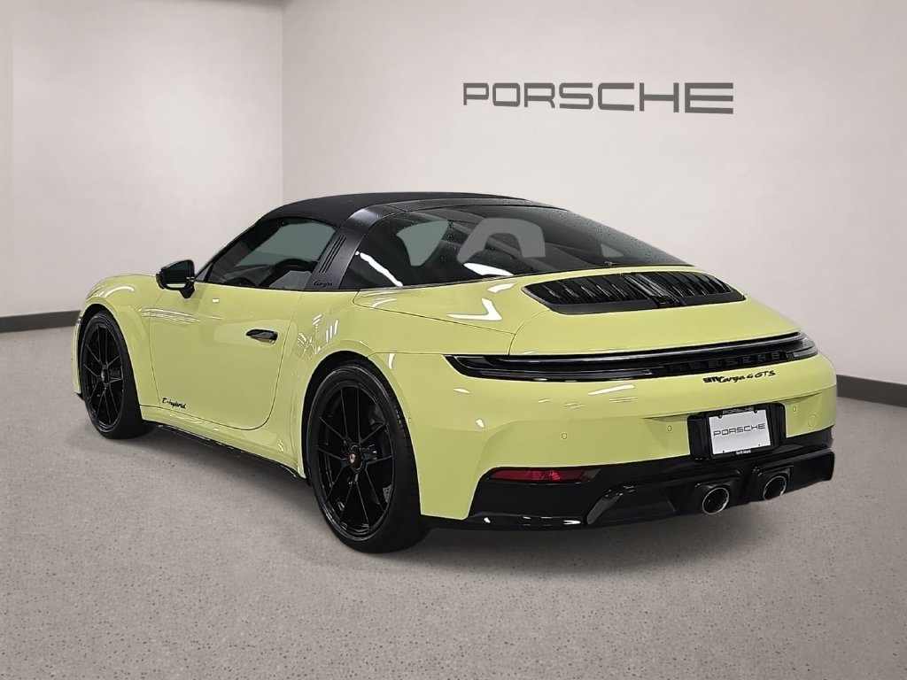 Used 2026 Porsche 911 Targa 4 GTS AWD/4WD image 3