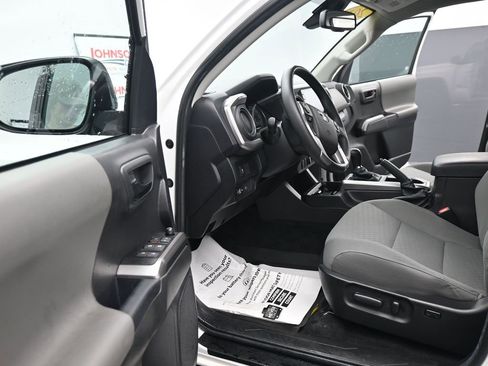 Used 2023 Toyota Tacoma SR5 image 17