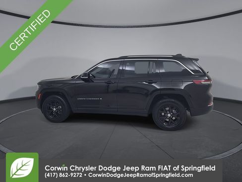 Used 2022 Jeep Grand Cherokee Limited image 11