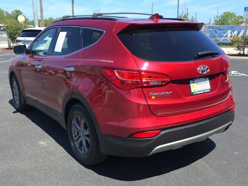Used 2014 Hyundai Santa Fe Sport w/ Premium Equipment Package 03 FWD image 7