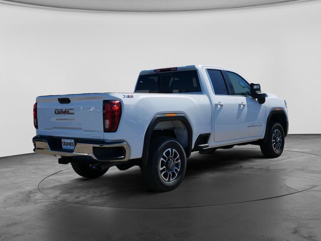 New 2026 GMC Sierra 2500 SLE w/ SLE Value Package; AWD/4WD image 4