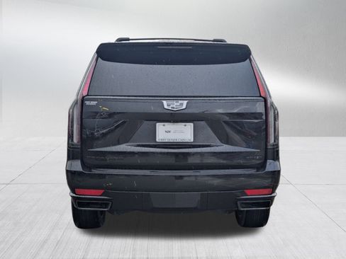 Used 2024 Cadillac Escalade Sport Platinum w/ LPO, ONYX Package image 5