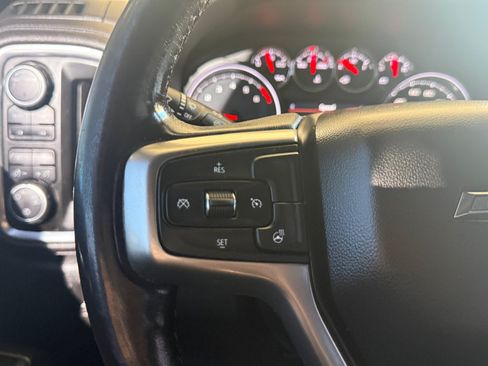 Used 2021 Chevrolet Silverado 1500 LT Trail Boss w/ LPO, Dark Essentials Package AWD/4WD image 15