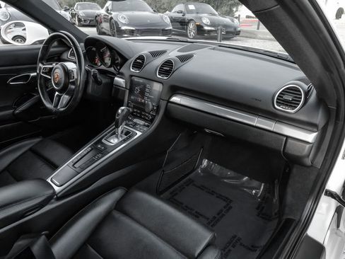 Used 2017 Porsche 718 Cayman S image 10