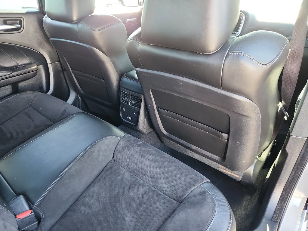 Used 2022 Dodge Charger R/T w/ Plus Group RWD image 14