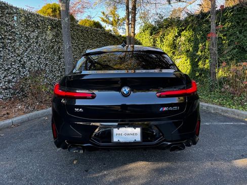 Used 2023 BMW X4 M40i w/ Premium Package image 6