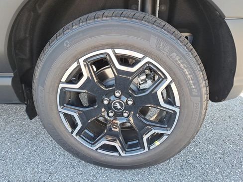 New 2025 Ford Bronco Sport Outer Banks image 6