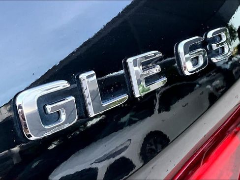 Used 2018 Mercedes-Benz GLE 63 AMG 4MATIC image 10