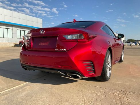 Used 2016 Lexus RC 200t w/ Premium Package RWD image 34