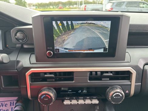 Certified 2025 Toyota Tacoma SR image 20