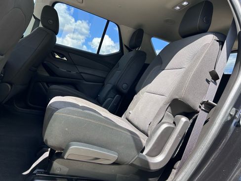 Used 2018 Chevrolet Traverse LT AWD/4WD image 12