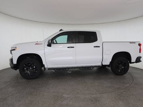 Used 2021 Chevrolet Silverado 1500 LT Trail Boss w/ LT Trail Boss Premium Package AWD/4WD image 10