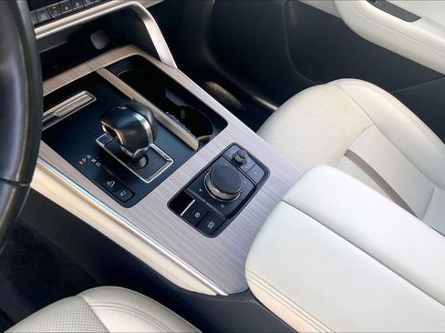 Used 2024 MAZDA CX-90 3.3 Turbo S w/ Premium Package image 17