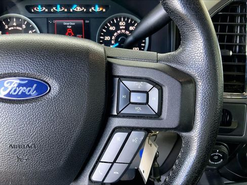 Used 2016 Ford F150 XLT w/ Equipment Group 302A Luxury RWD image 24