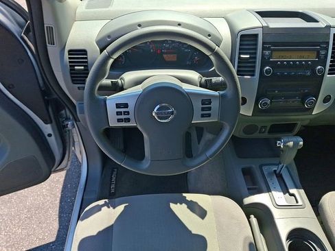 Used 2015 Nissan Frontier S RWD image 16
