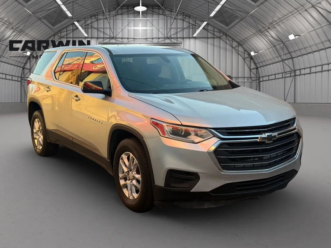 Used 2018 Chevrolet Traverse LS FWD image 3