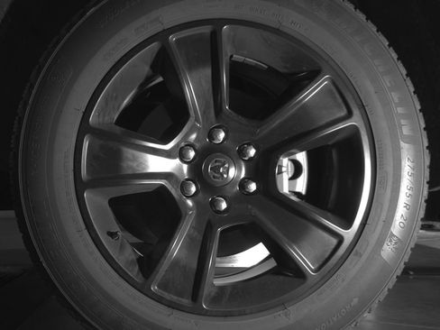 Used 2020 RAM 1500 Big Horn AWD/4WD image 15