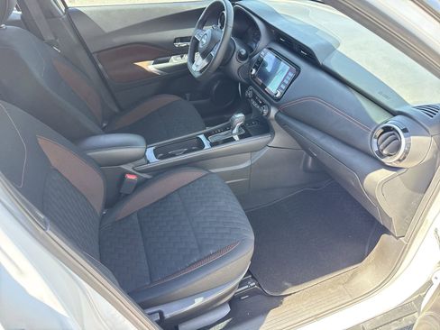 Used 2022 Nissan Kicks SR w/ Interior Electronics Package image 30