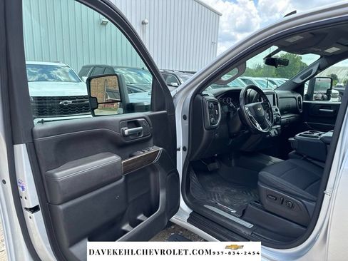 Used 2021 Chevrolet Silverado 2500 LT w/ Convenience Package AWD/4WD image 9