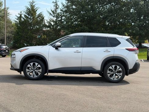 Certified 2023 Nissan Rogue SV w/ SV Premium B Package AWD/4WD image 3