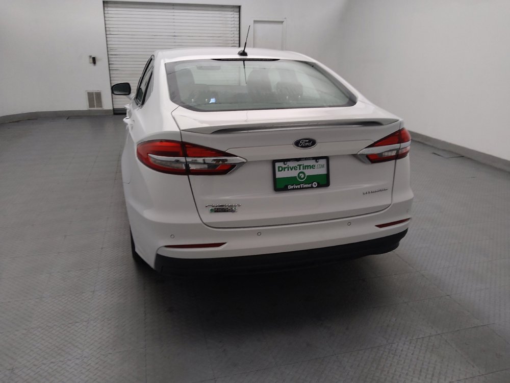 Used 2019 Ford Fusion Energi Titanium FWD image 6