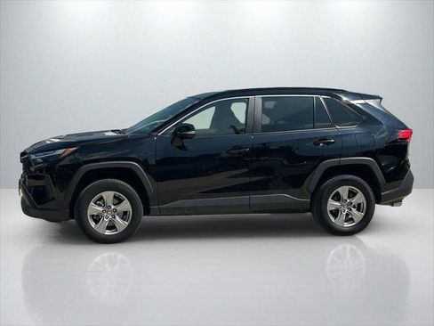 Certified 2025 Toyota RAV4 XLE FWD image 8