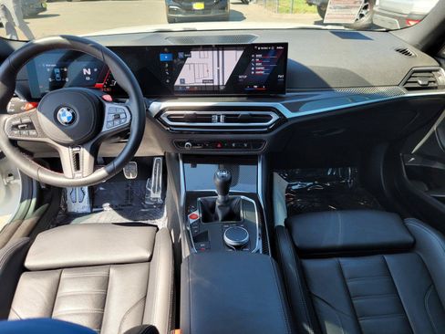 Used 2024 BMW M2 w/ Lighting Package RWD image 17
