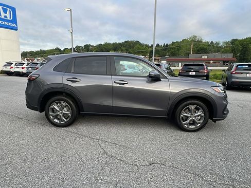 New 2027 Honda HR-V LX image 3