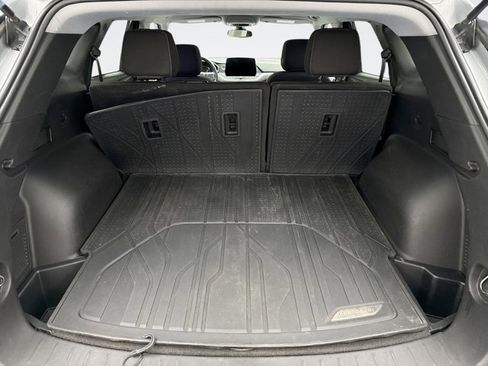 Used 2023 Chevrolet Blazer LT w/ Driver Confidence Package image 18