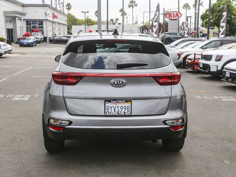 Used 2022 Kia Sportage EX image 7