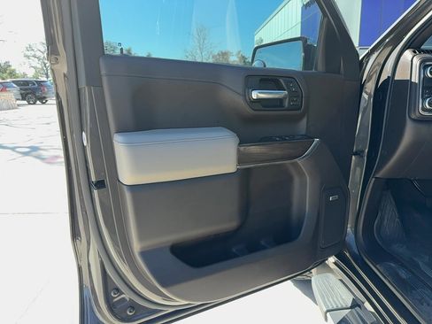 Used 2019 GMC Sierra 1500 SLT w/ SLT Premium Plus Package image 10