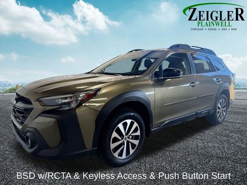 Used 2024 Subaru Outback Premium AWD/4WD image 2