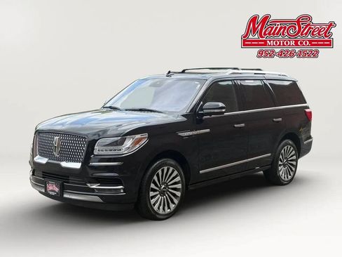 Used 2019 Lincoln Navigator Reserve w/ Cargo Package AWD/4WD image 3