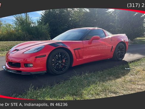 Used 2011 Chevrolet Corvette Grand Sport w/ Preferred Equipment Group image 1