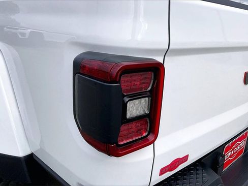 Used 2023 Jeep Gladiator Mojave w/ LED Lighting Group image 20