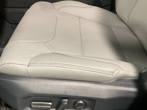 New 2026 Toyota Tundra Limited AWD/4WD image 19