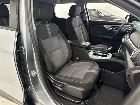 Used 2025 Chevrolet Blazer LT w/ Midnight/Sport Edition image 36