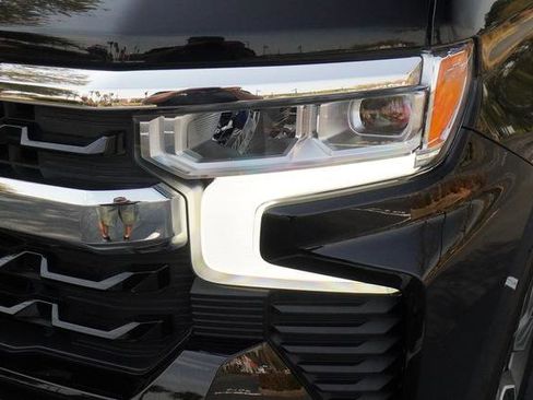 Used 2023 Chevrolet Silverado 1500 LT image 31