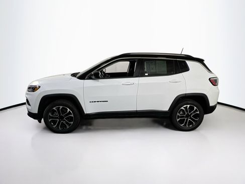Used 2022 Jeep Compass Limited image 8
