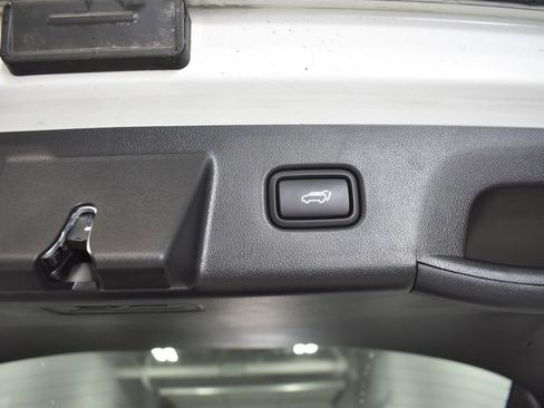 Used 2023 Hyundai Tucson Limited image 32