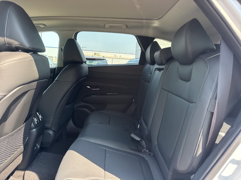 New 2026 Hyundai Tucson Limited AWD/4WD image 9