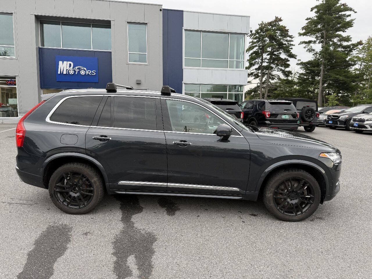 Used 2016 Volvo XC90 T8 Inscription w/ Vision Package AWD/4WD image 5
