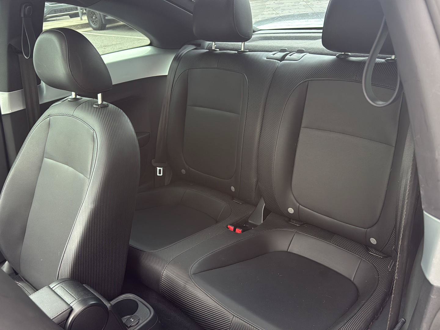 Used 2012 Volkswagen Beetle 2.5 FWD image 19