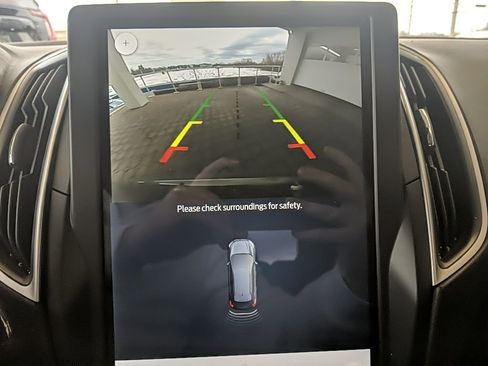 Used 2024 Ford Edge SEL w/ Convenience Package image 20