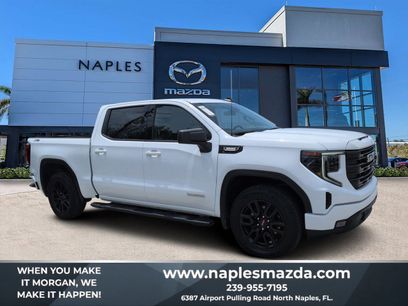Used 2024 GMC Sierra 1500 Elevation w/ LPO, Elevation Black Package