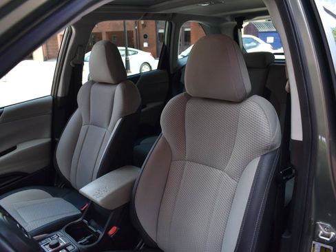 Used 2020 Subaru Forester Premium w/ Popular Package #1 AWD/4WD image 13