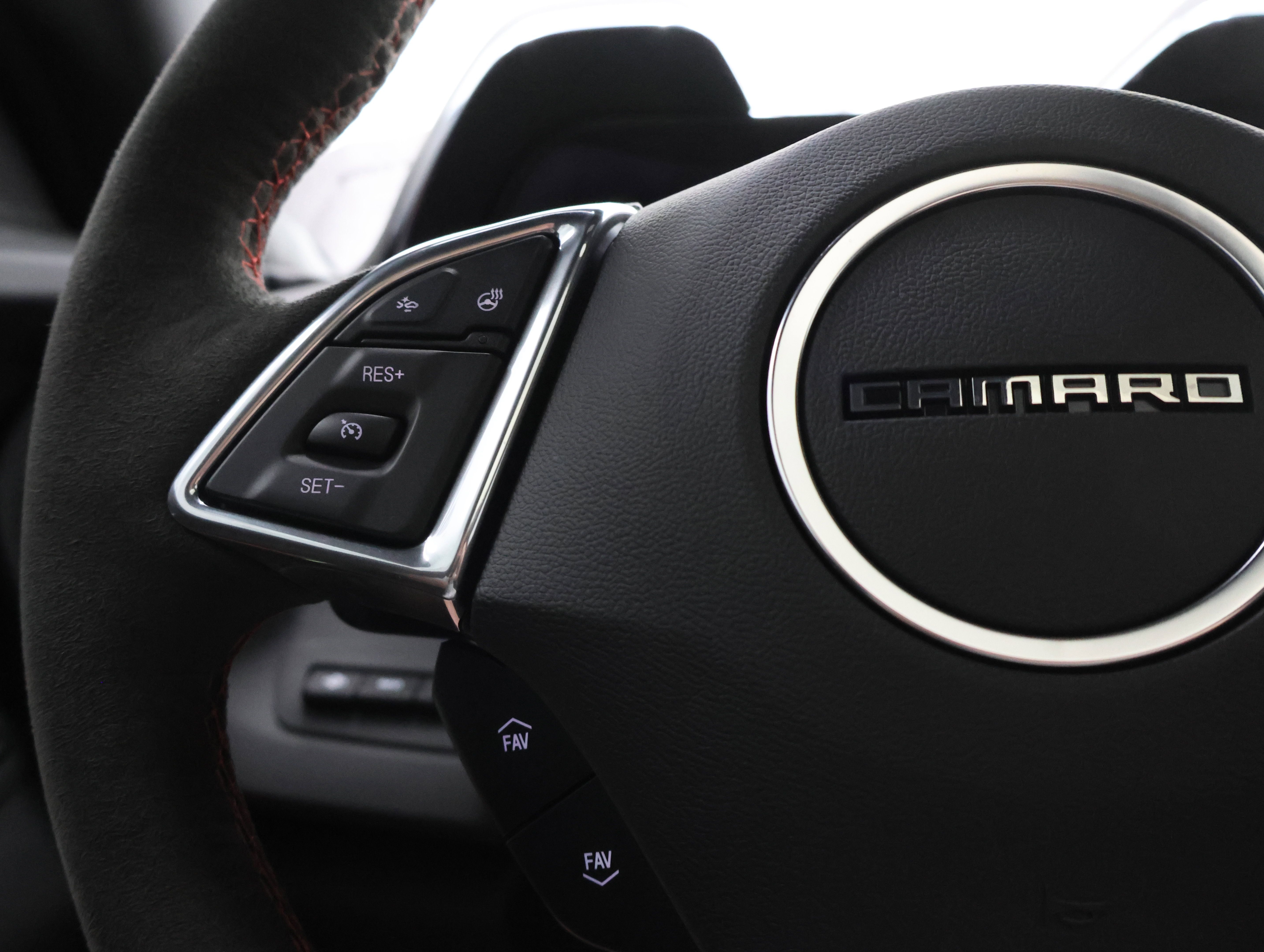 Used 2023 Chevrolet Camaro ZL1 RWD image 16